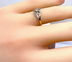 Bague en or et en diamants