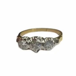 Bague en or et platine avec diamants