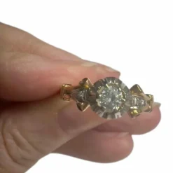 Bague en or et platine avec diamants