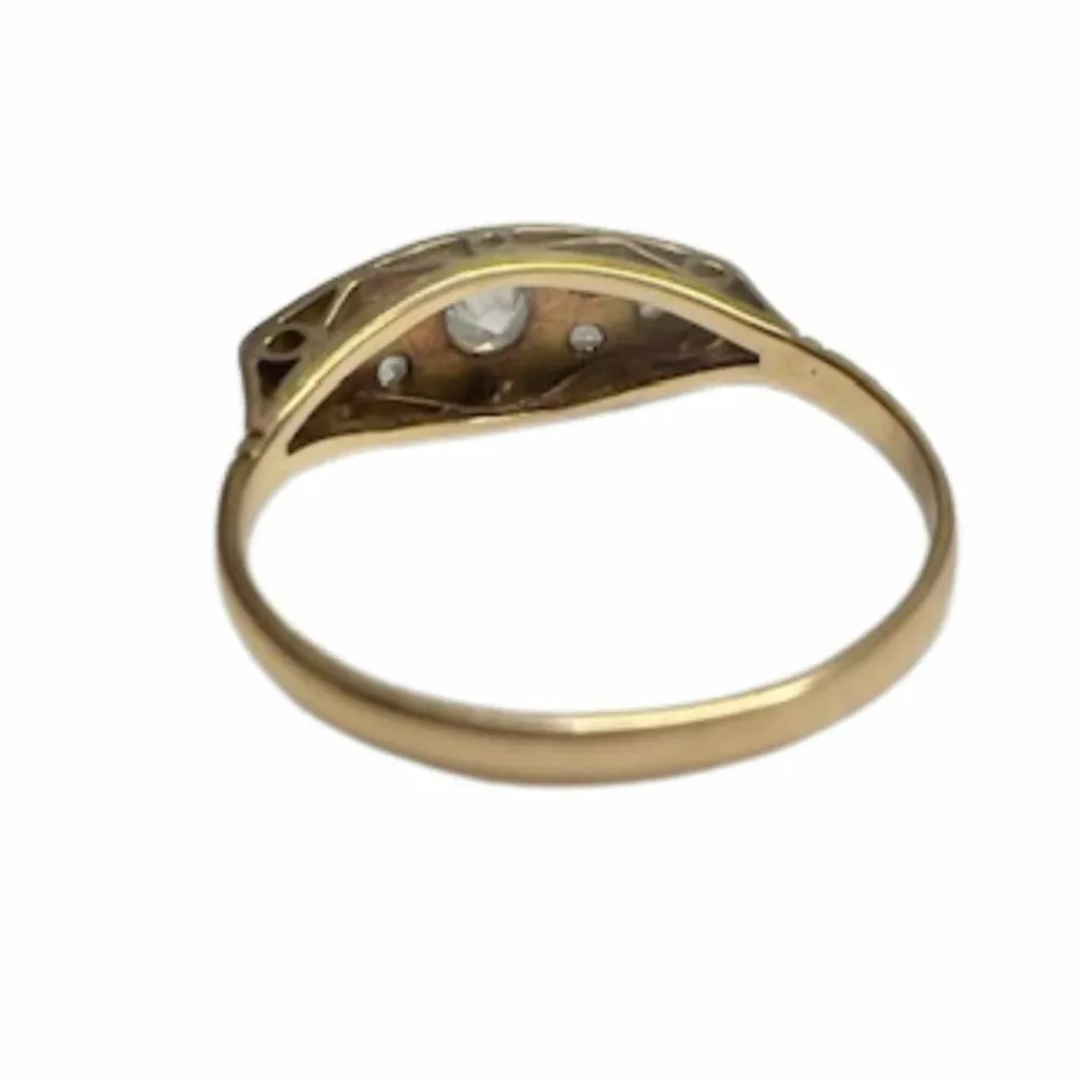 Bague en or et platine avec diamants