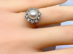 Bague en or et platine, perle et diamants