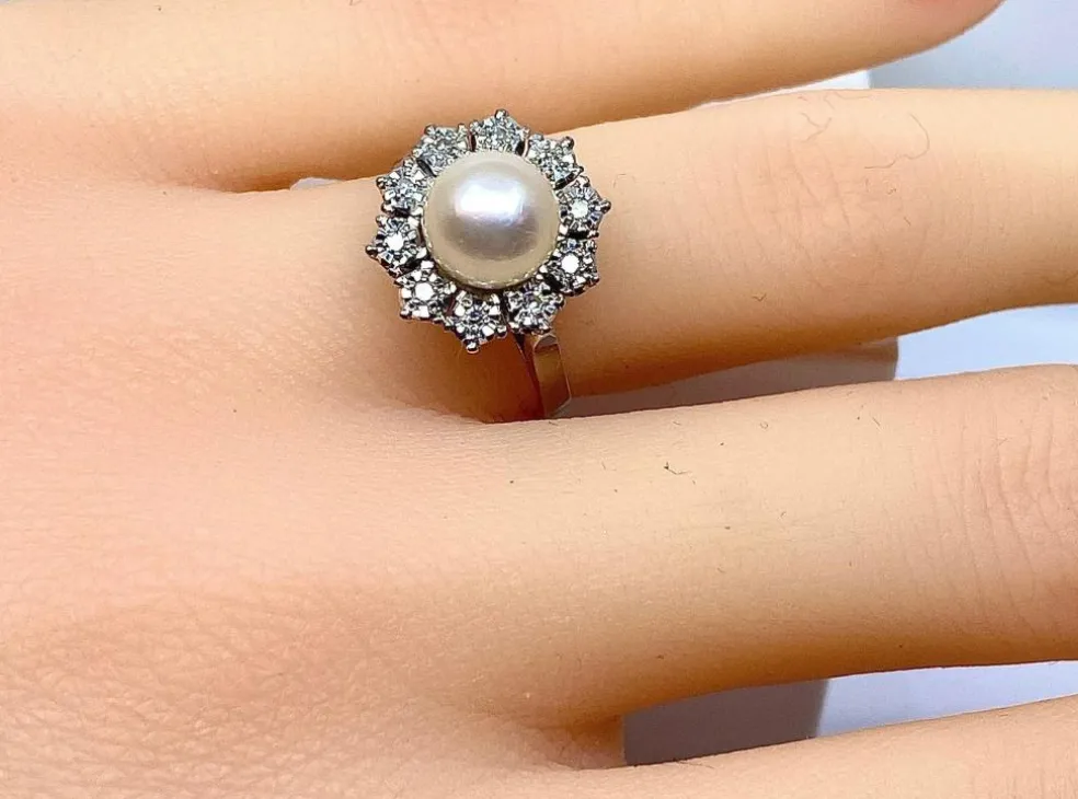 Bague en or et platine, perle et diamants