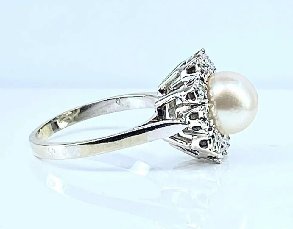 Bague en or et platine, perle et diamants