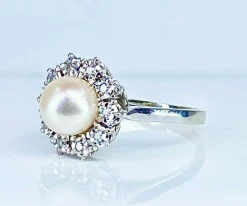 Bague en or et platine, perle et diamants