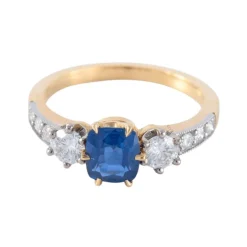 Bague en or et saphir