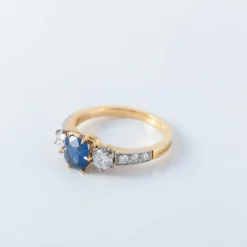 Bague en or et saphir