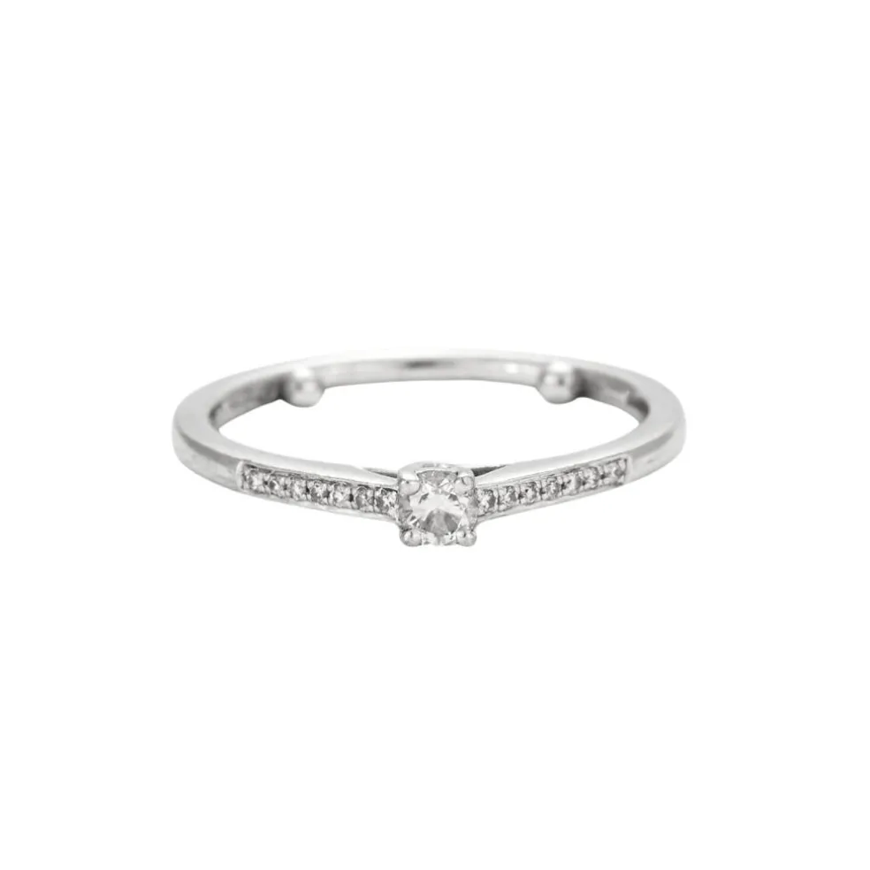 Bague en or gris avec diamants