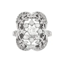 Bague en or gris et diamants