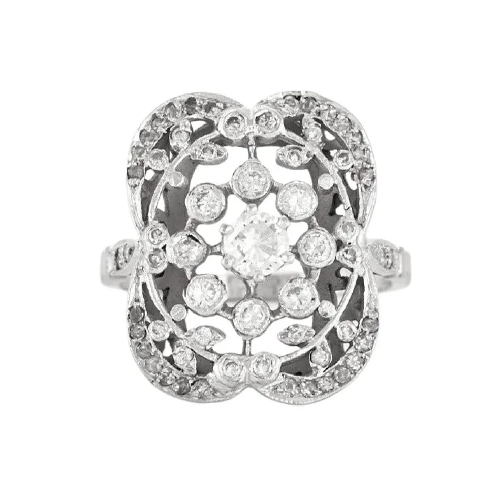 Bague en or gris et diamants