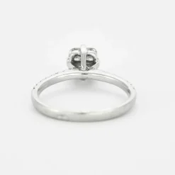 Bague en or gris et diamants