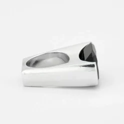 Bague en Or gris, Onyx