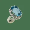 Bague en or gris sertie d'une aigue-marine