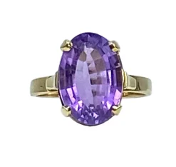 Bague en or jaune 18 carats et améthyste