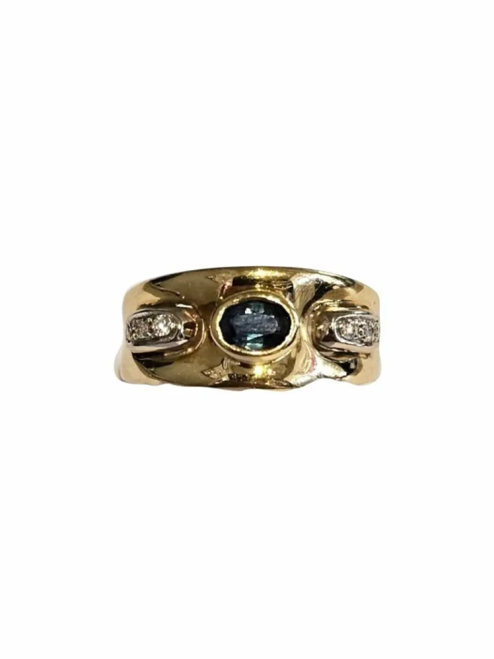 Bague en or jaune 18 carats saphir bleu et diamant