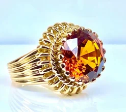 Bague en or jaune 18 carats et citrine Madère
