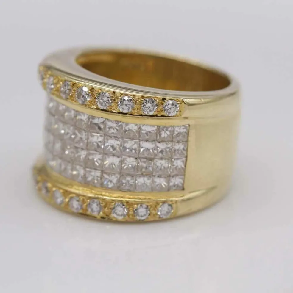Bague en or jaune 18 carats avec diamants CELION