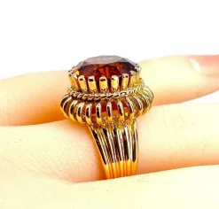 Bague en or jaune 18 carats et citrine Madère