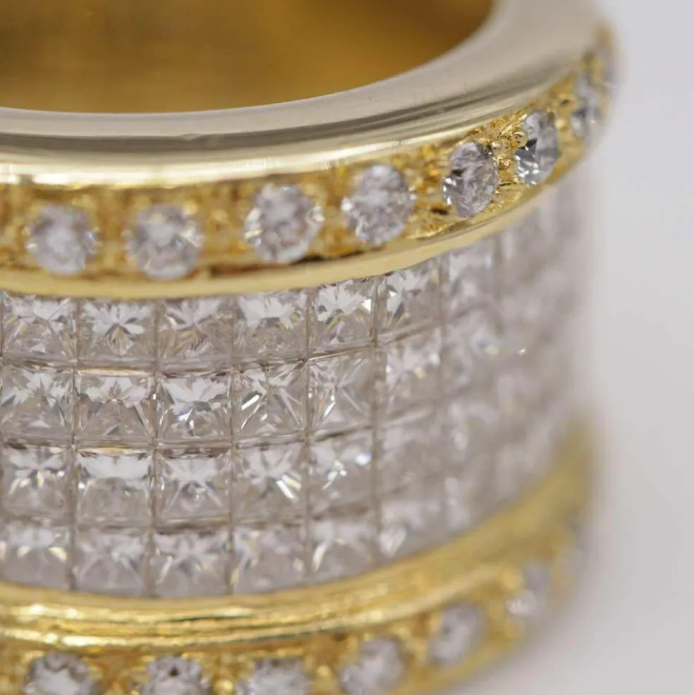 Bague en or jaune 18 carats avec diamants CELION