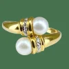 Bague en or jaune, 2 perles et 6 diamants