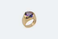 Bague en or jaune avec améthyste