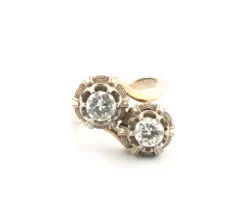 Bague en or jaune avec diamants