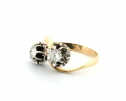 Bague en or jaune avec diamants