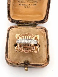 Bague en or jaune avec diamants