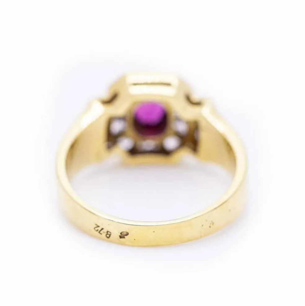 Bague en or jaune avec diamants et rubis