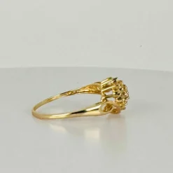 Bague en or jaune avec diamants