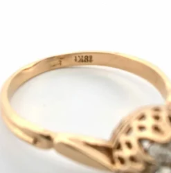 Bague en or jaune avec diamant