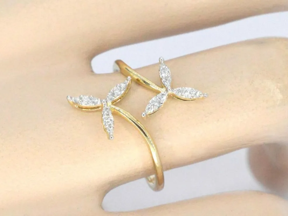 Bague en or jaune avec diamants