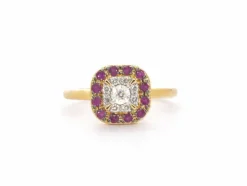 Bague en or jaune avec diamants et rubis