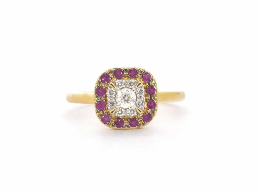 Bague en or jaune avec diamants et rubis