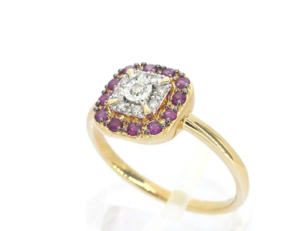 Bague en or jaune avec diamants et rubis