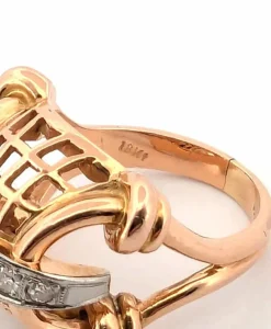 Bague en or jaune avec diamants