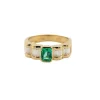 Bague en or jaune avec émeraude et diamants