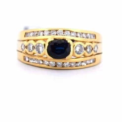 BAGUE EN OR JAUNE AVEC SAPHIR ET DIAMANTS