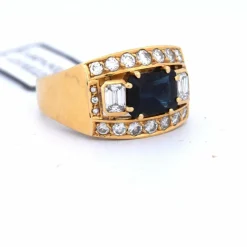 Bague en or jaune avec saphir et diamant