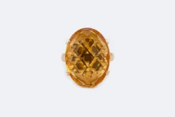 Bague en or jaune avec topaze