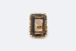 Bague en or jaune avec topaze fumée