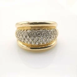 Bague en or jaune diamants
