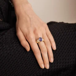 Bague en Or jaune, diamants, tanzanite