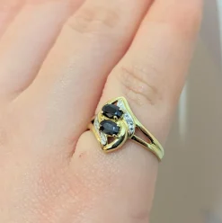 Bague en or jaune diamants et saphirs