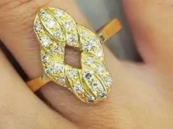 Bague en Or jaune, diamants