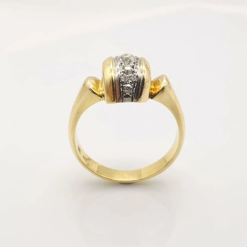 Bague en or jaune diamants