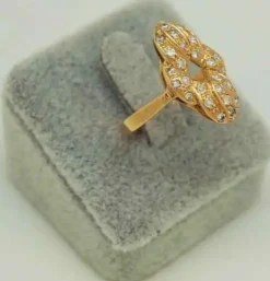 Bague en Or jaune, diamants