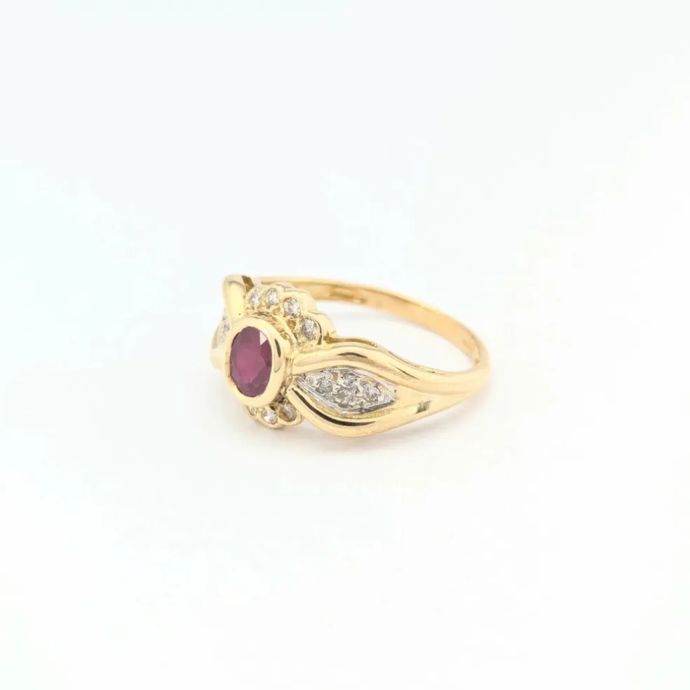 Bague en or jaune diamants et rubis