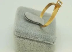 Bague en Or jaune, diamants