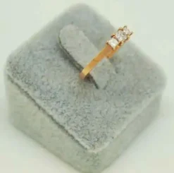 Bague en Or jaune, diamants