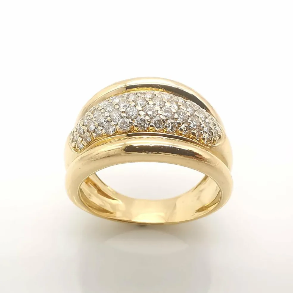 Bague en or jaune diamants